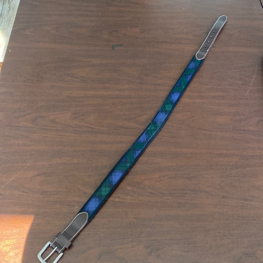 Mens Vineyard Vines Belt size 32